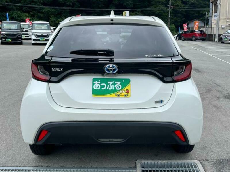 YARIS