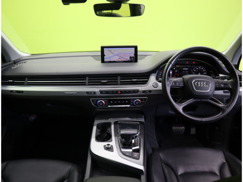 Q7