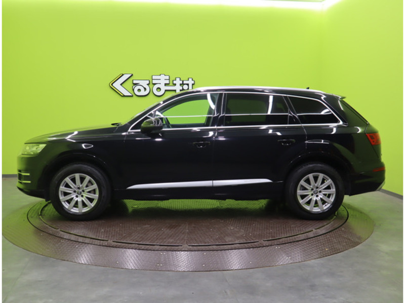 Q7