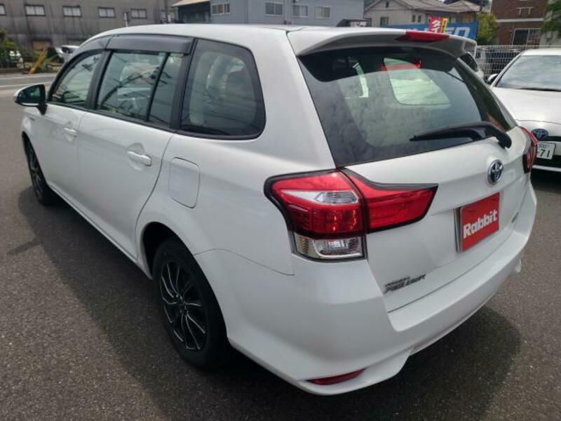 COROLLA FIELDER