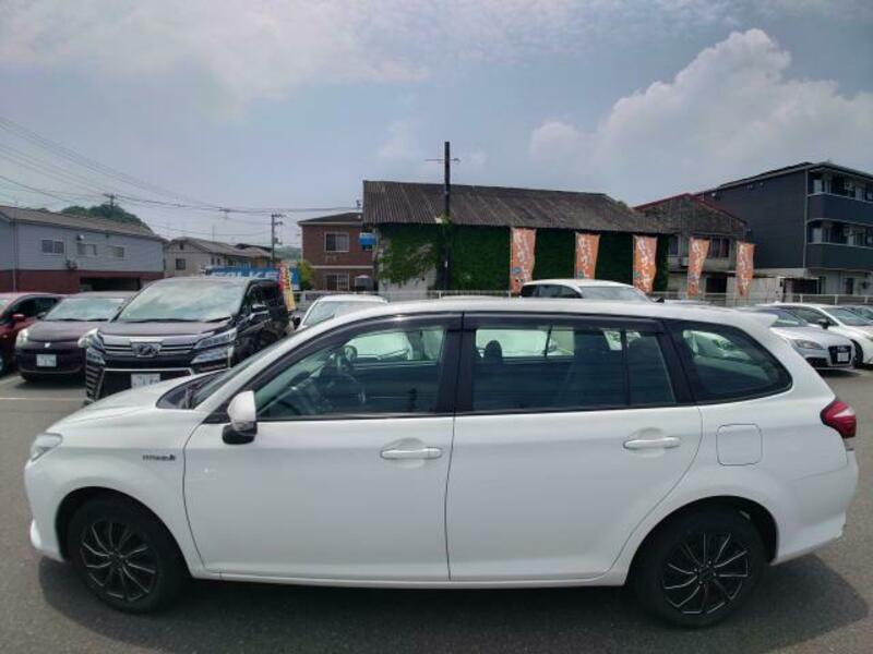 COROLLA FIELDER