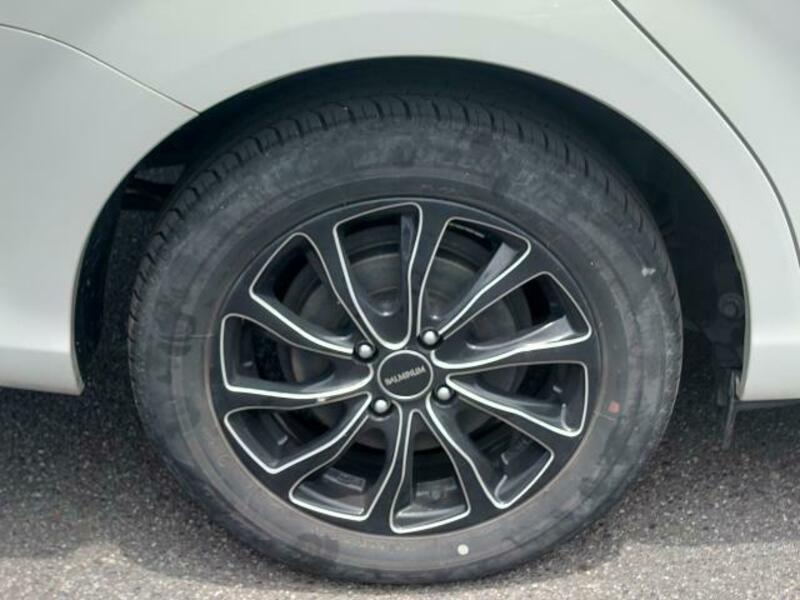 COROLLA FIELDER