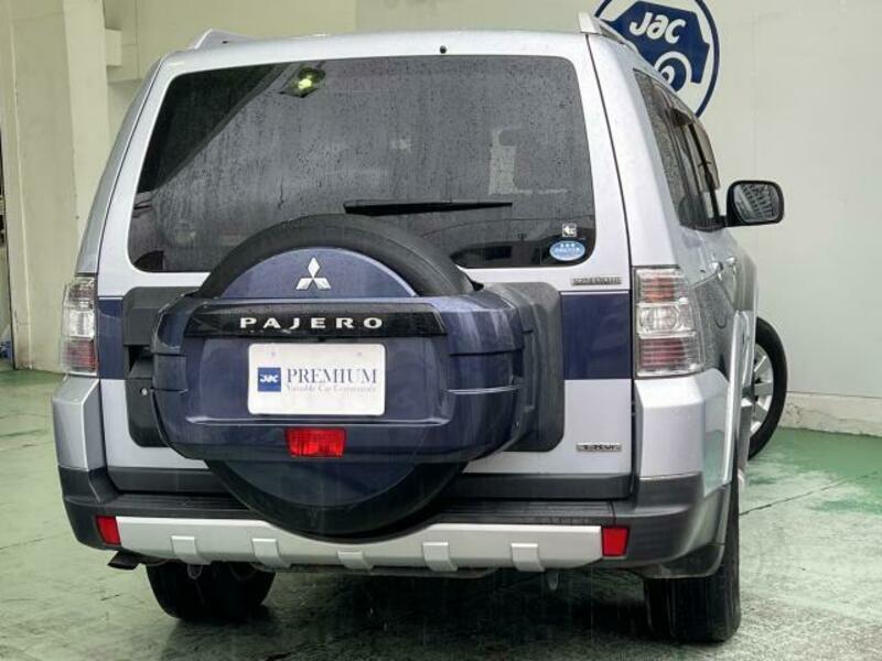 PAJERO