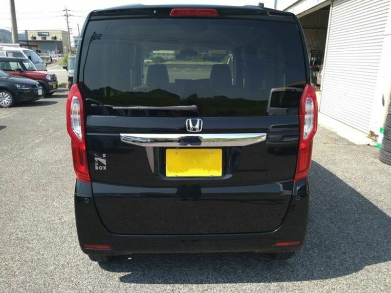 N BOX