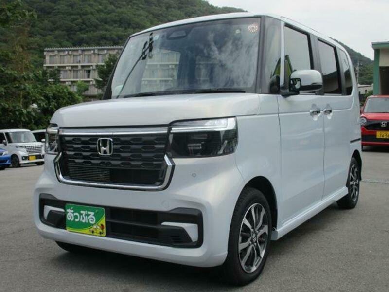 N BOX CUSTOM