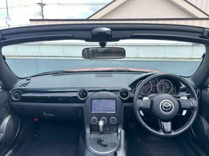 ROADSTER