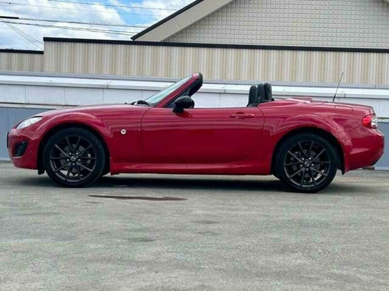ROADSTER