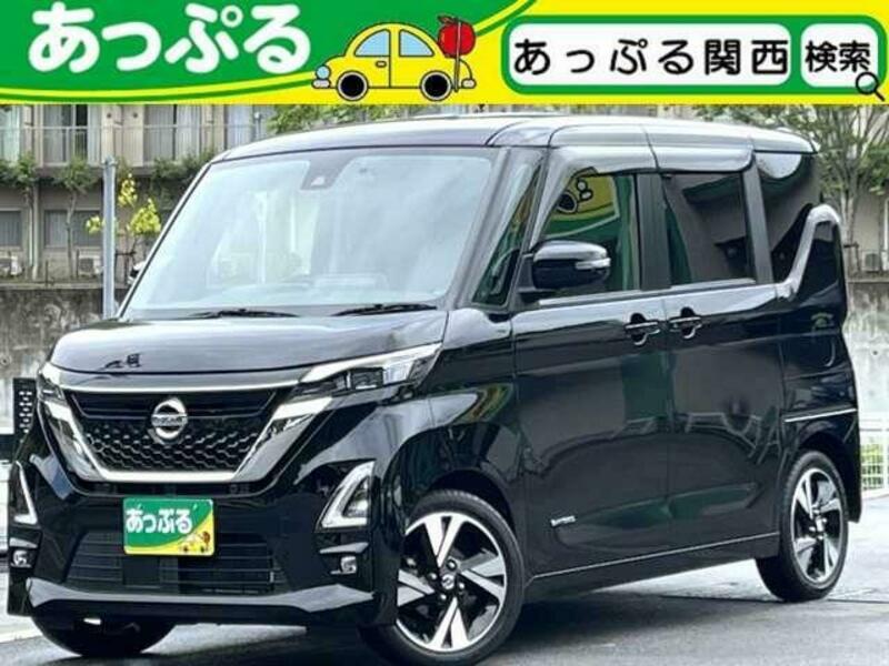 NISSAN ROOX