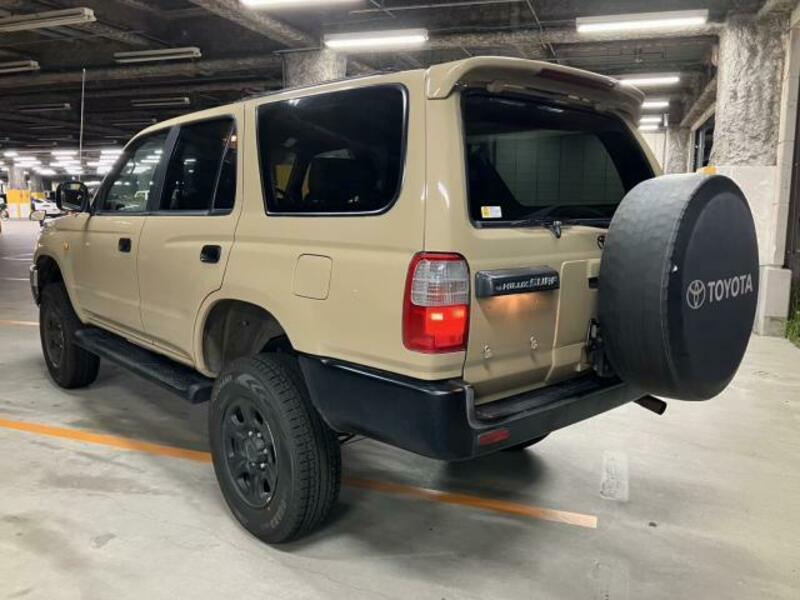 HILUX SURF
