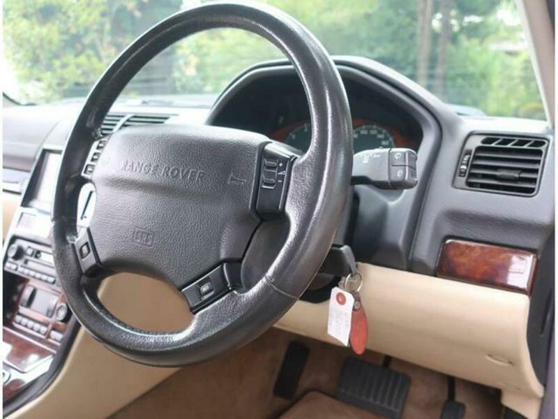 RANGE ROVER