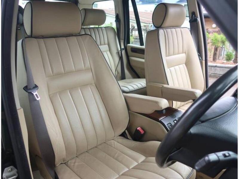 RANGE ROVER