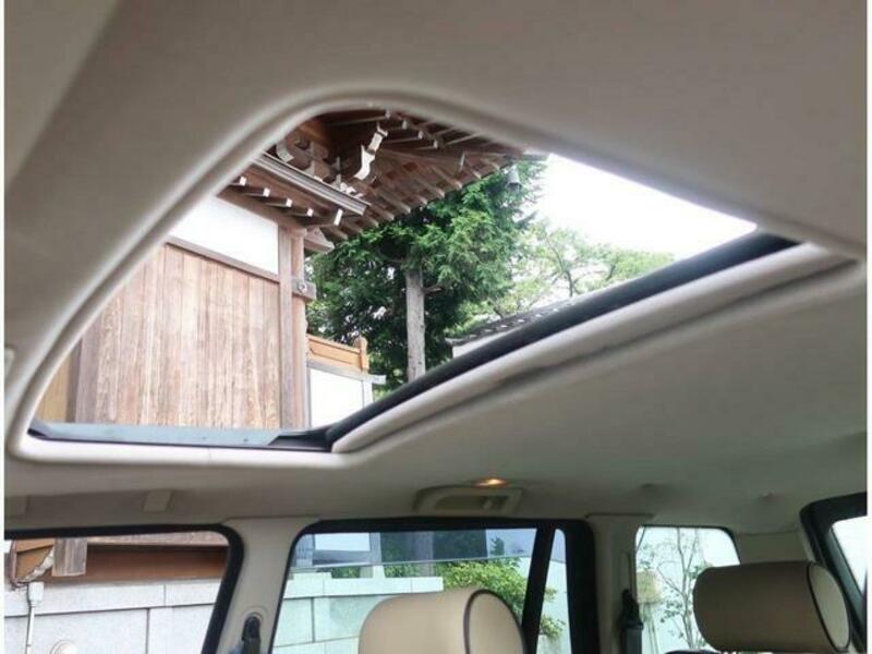 RANGE ROVER