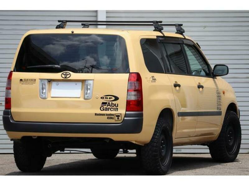 SUCCEED VAN
