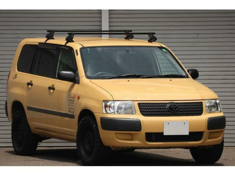 TOYOTA SUCCEED VAN