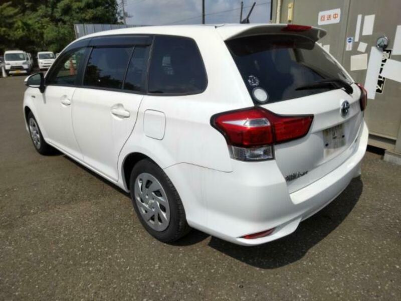COROLLA FIELDER