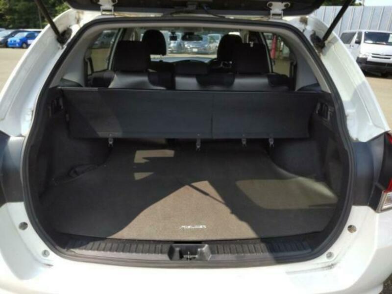 COROLLA FIELDER