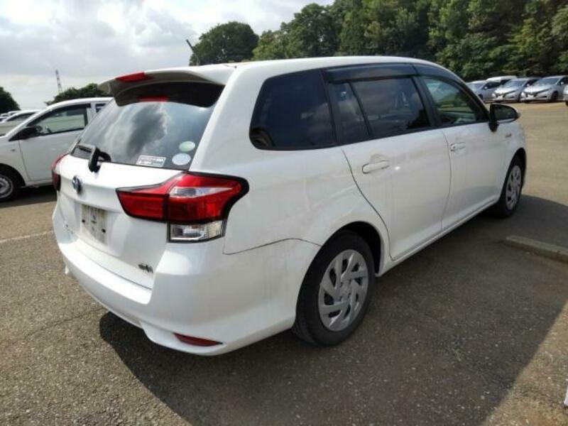 COROLLA FIELDER