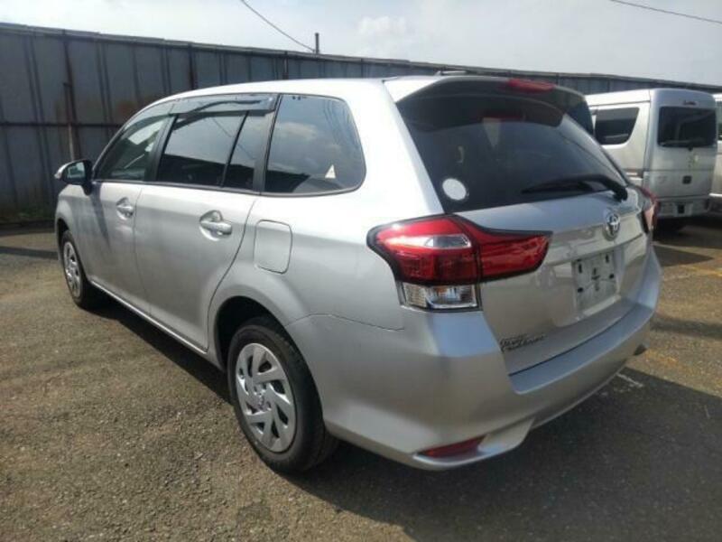 COROLLA FIELDER
