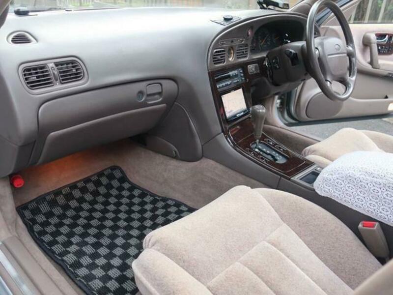 INFINITI Q45