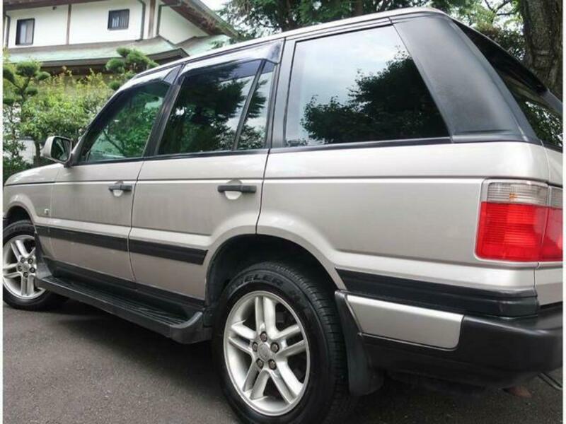 RANGE ROVER