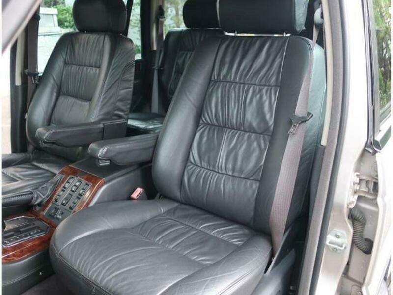 RANGE ROVER
