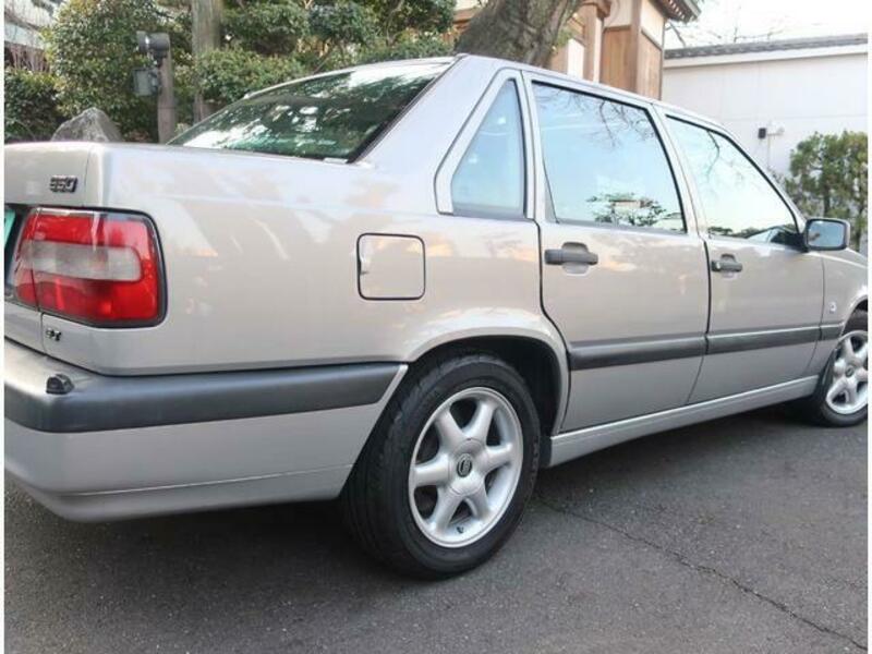 850 ESTATE
