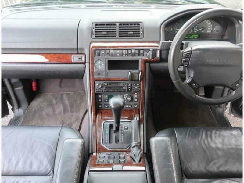 RANGE ROVER