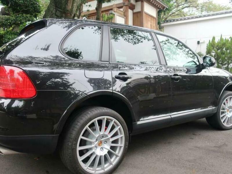 CAYENNE