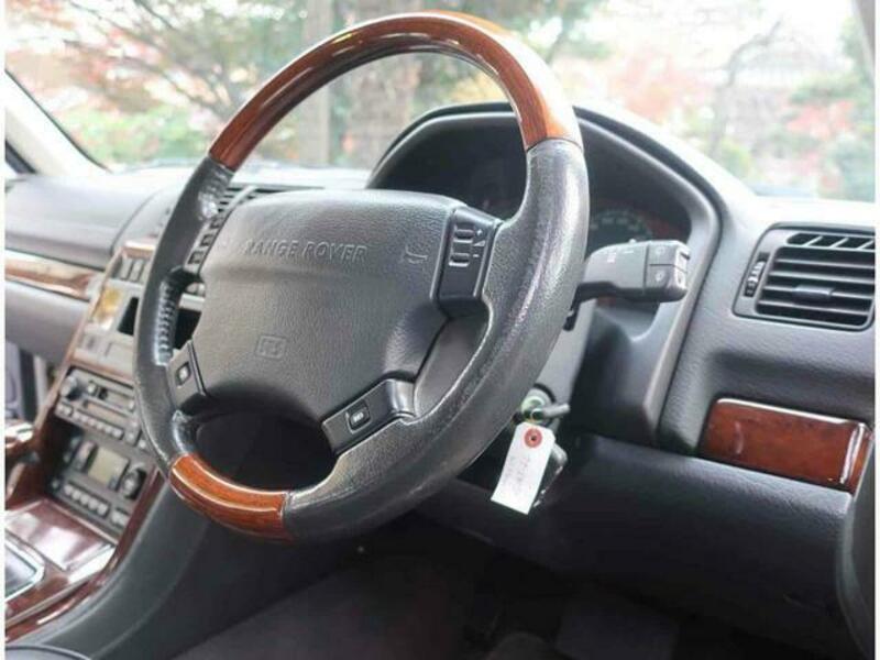RANGE ROVER