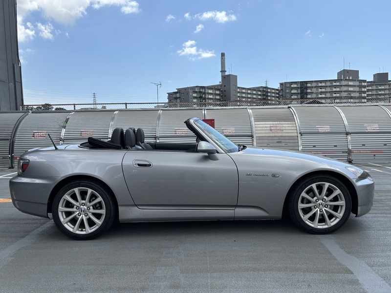 S2000