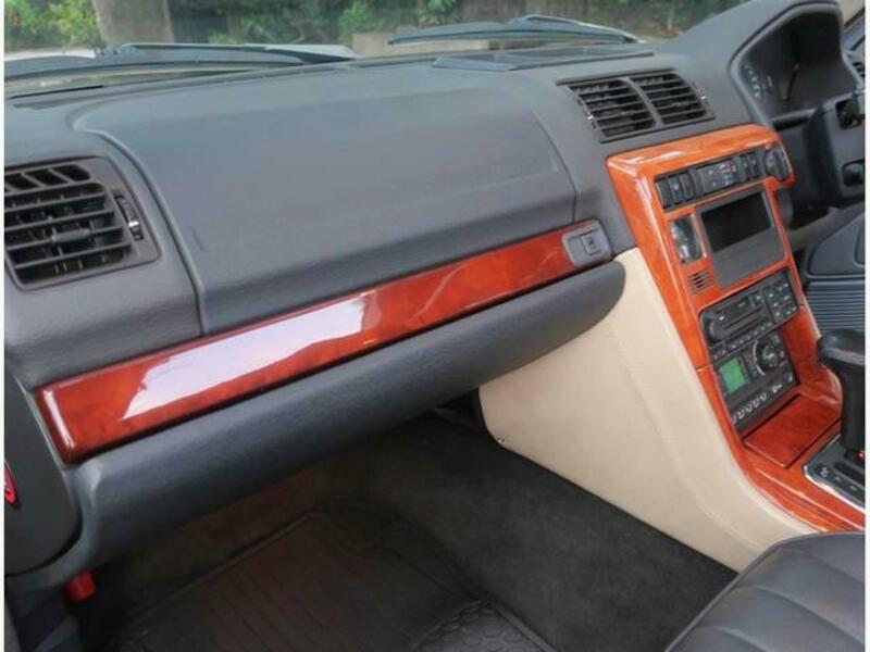 RANGE ROVER