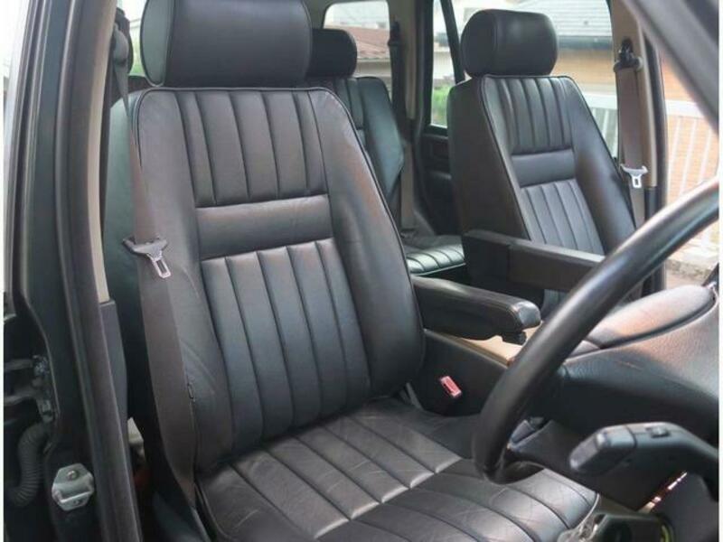 RANGE ROVER