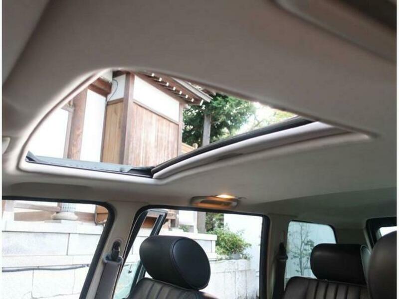 RANGE ROVER