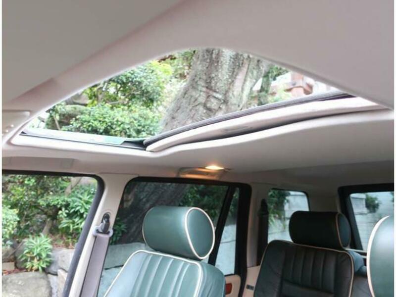RANGE ROVER