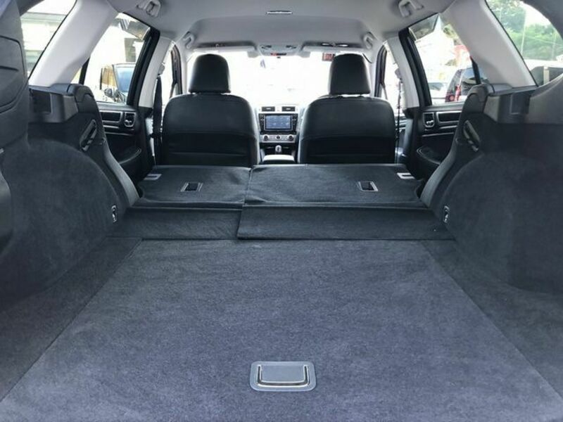 LEGACY OUTBACK
