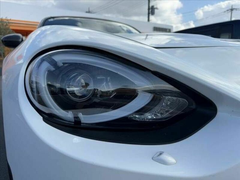 ABARTH 124 SPIDER