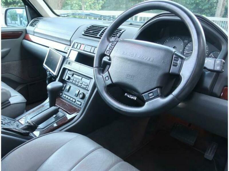 RANGE ROVER