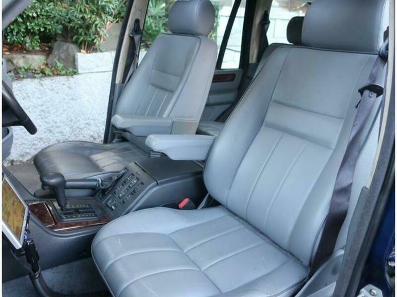 RANGE ROVER