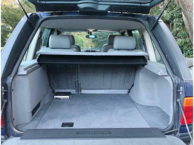 RANGE ROVER