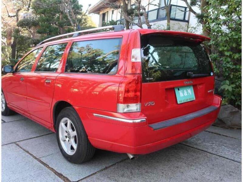 V70