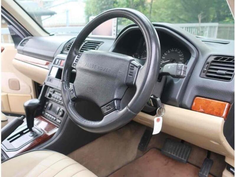 RANGE ROVER