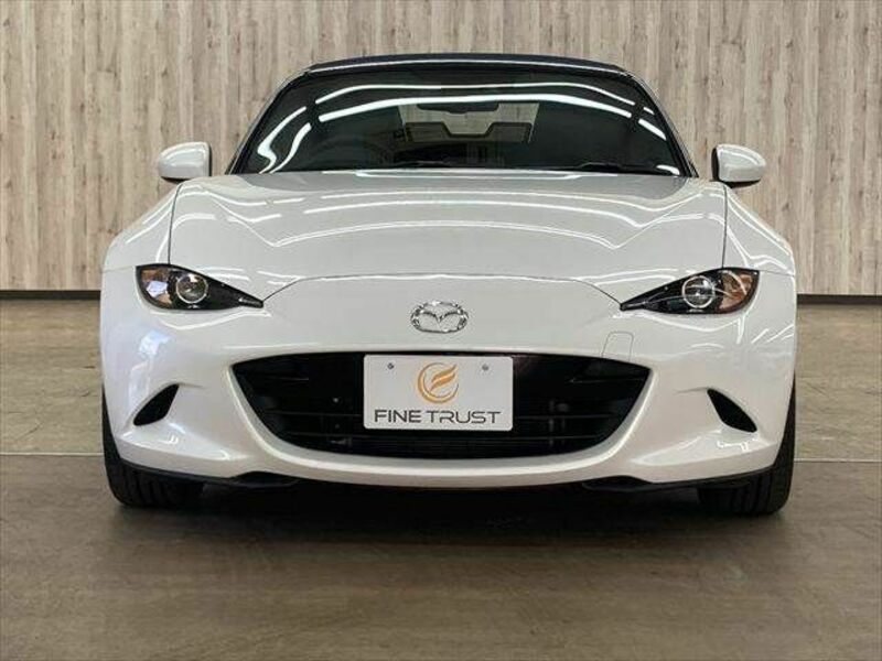 ROADSTER