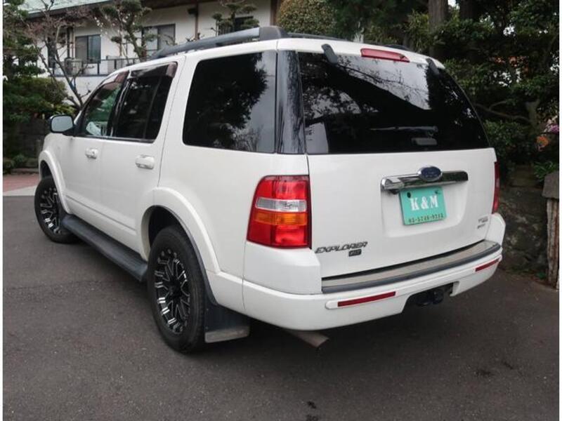EXPLORER