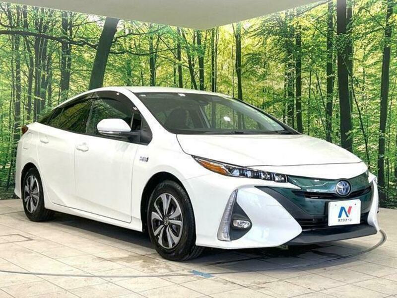 PRIUS PHV