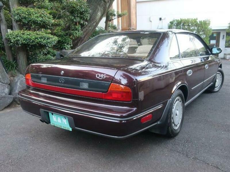 INFINITI Q45