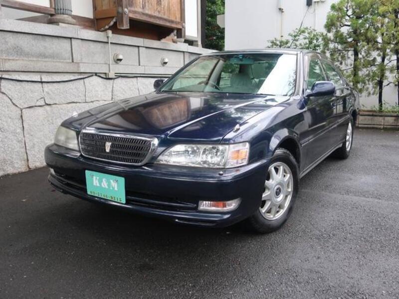 TOYOTA CRESTA