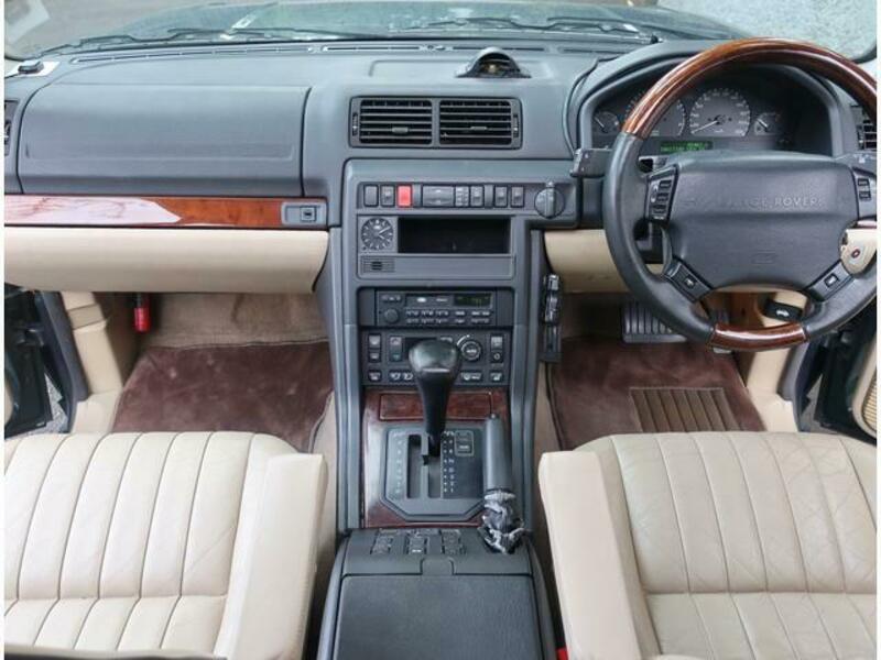 RANGE ROVER