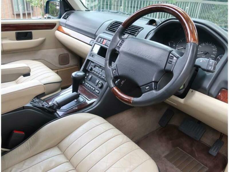 RANGE ROVER