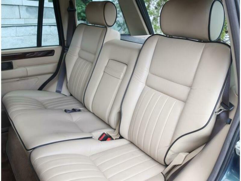 RANGE ROVER