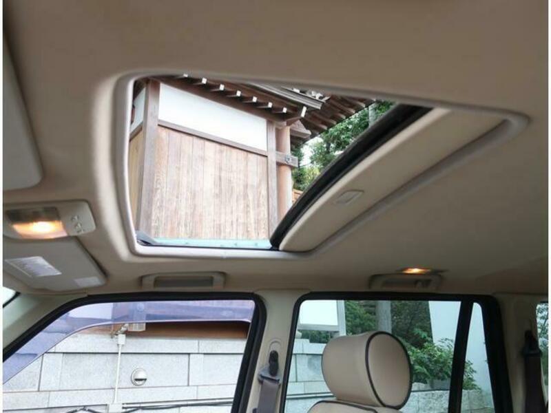 RANGE ROVER